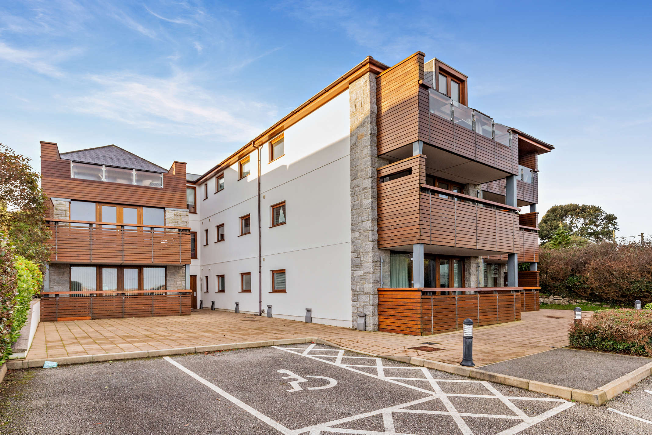 Arvor, West Bay, Maenporth Road