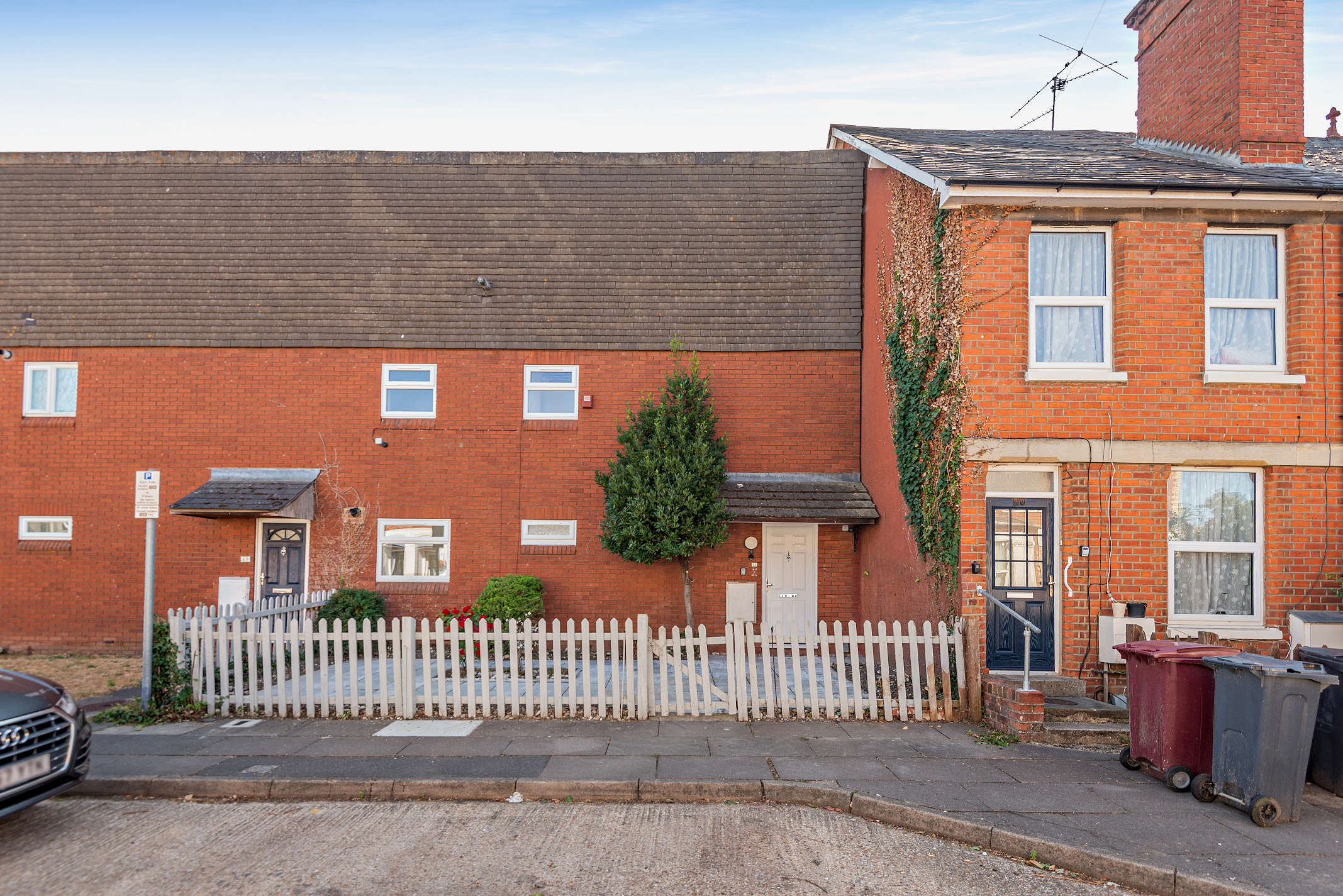 Kingsgate Street — photo 1 of 15